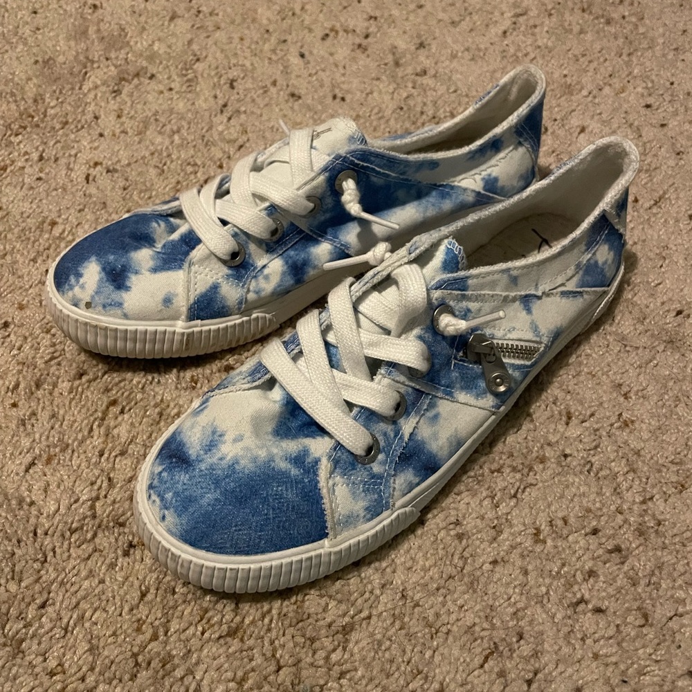 Womens Blowfish canvas shoes